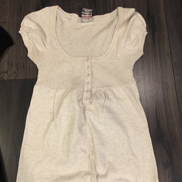 Garage Clothing Sweaters - Picture 3 of 5